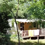 Camping De L'arche Camping Lanas