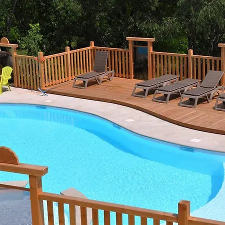 Camping De L'arche Lanas